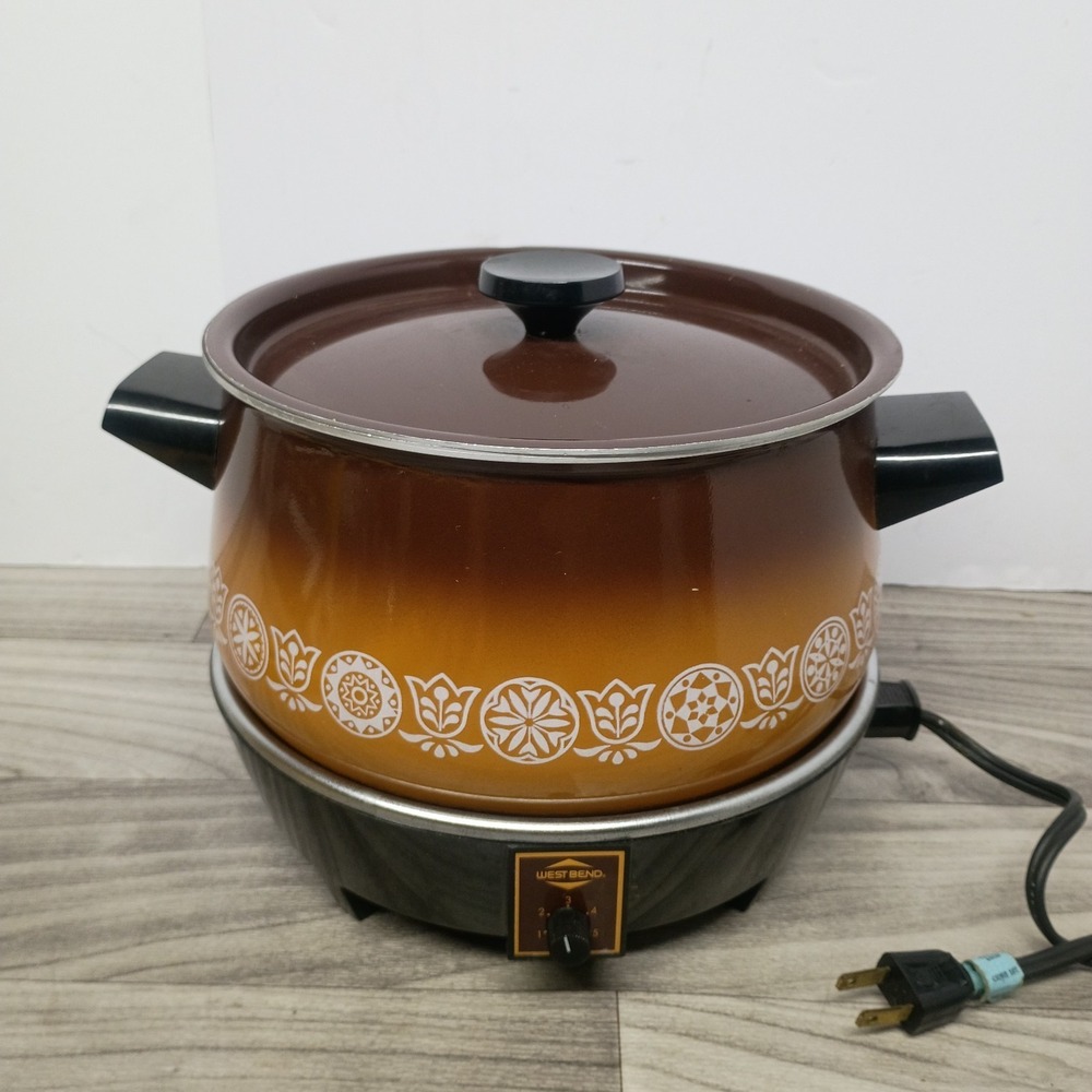 Vintage West Bend Lazy Day 4 Qt Slow Cooker Electric Crock Pot Enamel Retro